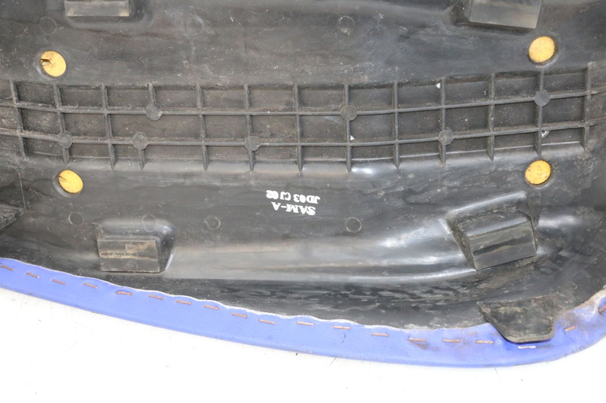 photo de SIEDZENIE HYOSUNG XRX 125 (2000 - 2008) - Szczegół części