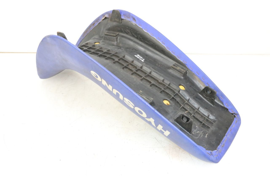 photo de SIEDZENIE HYOSUNG XRX 125 (2000 - 2008) - Inny kąt widzenia