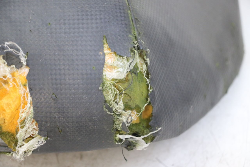 photo de SIEDZENIE YAMAHA AEROX 50 (1997 - 2006) - Szczegóły charakterystyczne