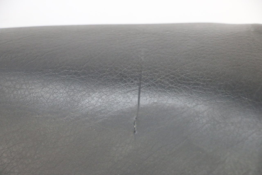 photo de SIEDZENIE YAMAHA FZS FAZER 600 (2001 - 2003) - Alternatywny kąt