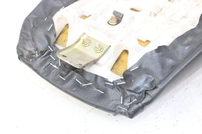 photo de SIEDZENIE YAMAHA FZS FAZER 600 (2001 - 2003) - Szczegóły charakterystyczne