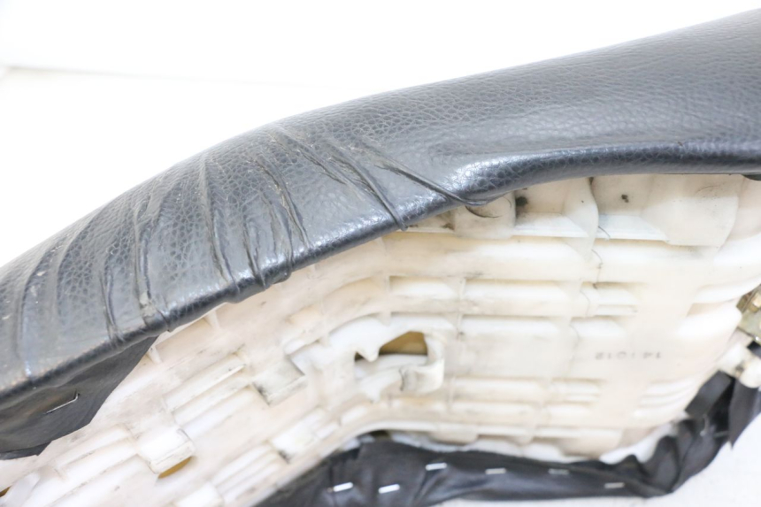 photo de SIEDZENIE YAMAHA FZS FAZER 600 (2001 - 2003) - Inny kąt widzenia