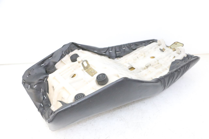 photo de SIEDZENIE YAMAHA FZS FAZER 600 (2001 - 2003) - Stan powierzchni