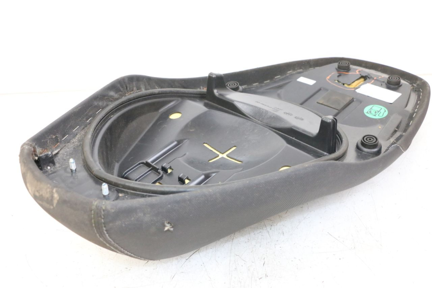 photo de SIEDZENIE YAMAHA NEOS NEO'S 4T 50 (2008 - 2016) - Oznaczenia i referencje