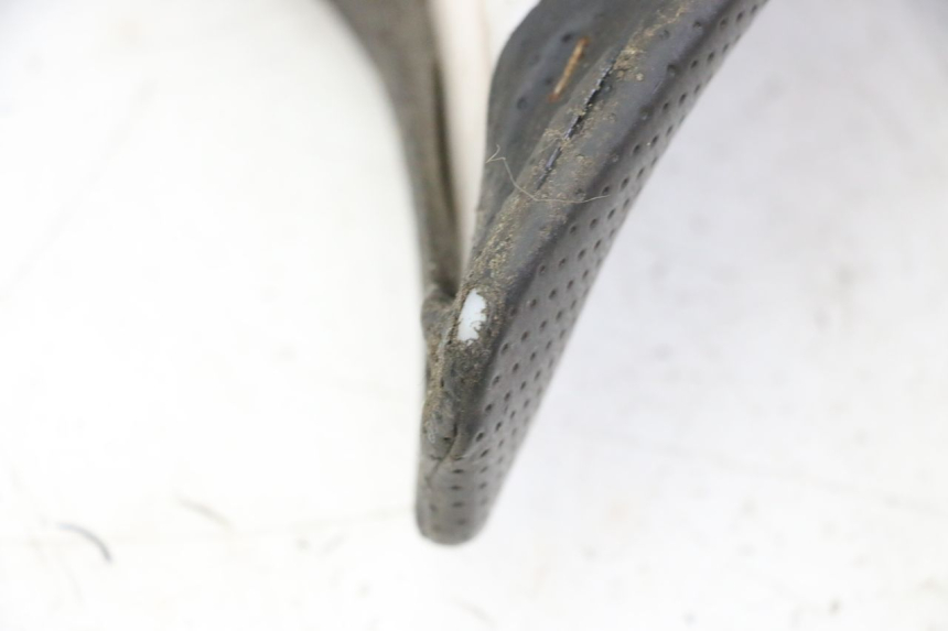 photo de SIEDZENIE YAMAHA XJ6 600 (2008 - 2016) - Stan powierzchni