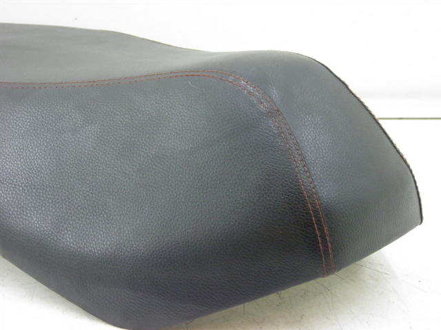 photo de SIEDZENIE YAMASAKI YM50QT-N3 RETRO 50 (2012 - 2014) - Zoom stanu zużycia