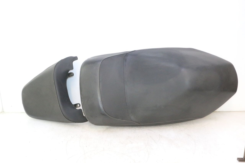 photo de SIEDZENIE YAMAHA YP MAJESTY 125 (2002 - 2006) - Widok główny
