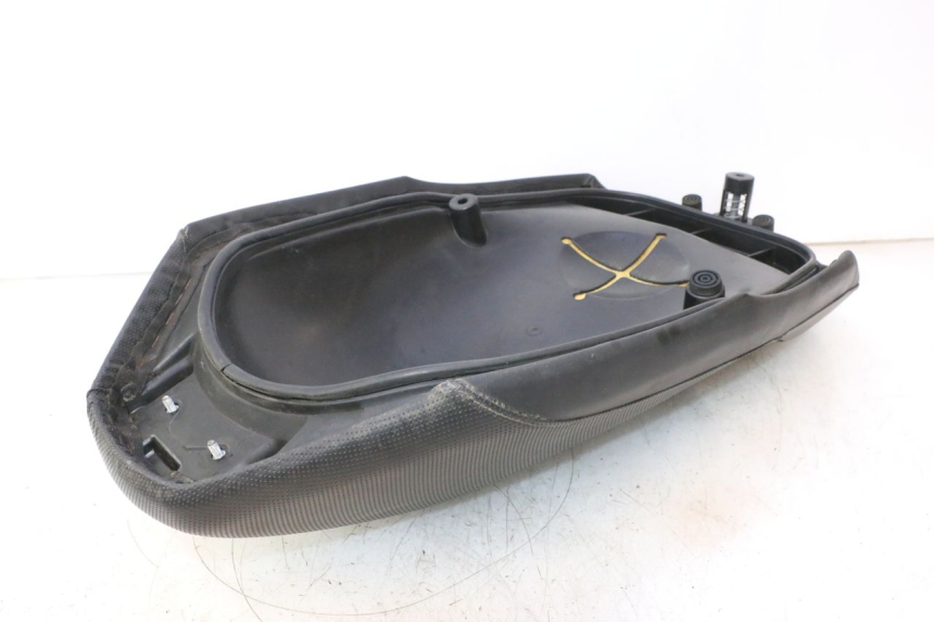photo de SIEDZENIE YAMAHA YP MAJESTY 125 (2002 - 2006) - Zbliżenie komponentów