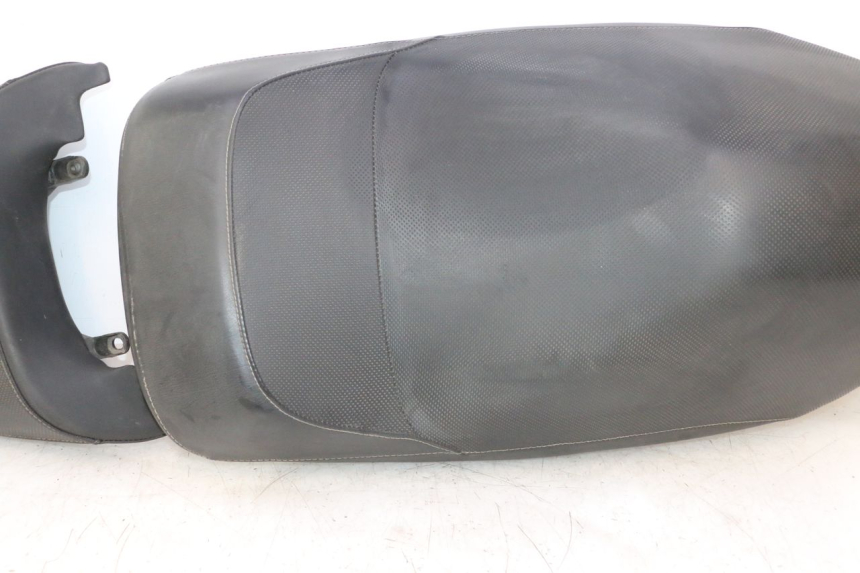 photo de SIEDZENIE YAMAHA YP MAJESTY 125 (2002 - 2006) - Zoom stanu zużycia