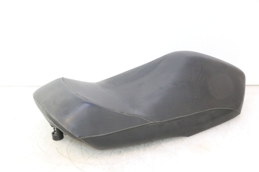 photo de SIEDZENIE YAMAHA YP MAJESTY 125 (2002 - 2006) - Zbliżenie techniczne