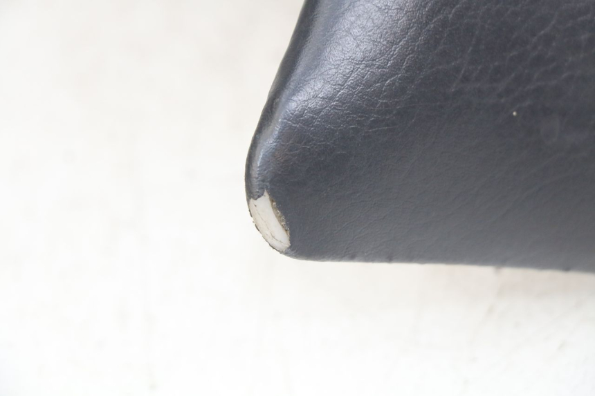 photo de SIEDZENIE YAMAHA YZF R THUNDERCAT 600 (1996 - 2003) - Stan powierzchni