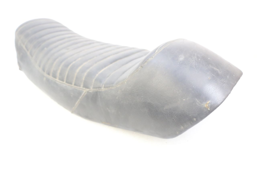 photo de SIEDZENIE KAWASAKI ZEPHYR 1100 ( - 1995) - Oznaczenia i referencje