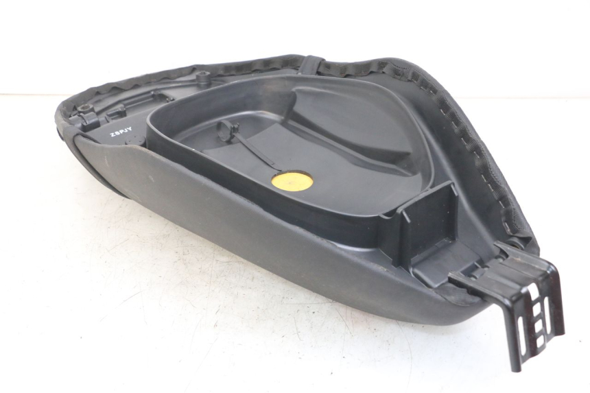 photo de SIEDZENIE PIAGGIO ZIP 2T 50 (2009 - 2019) - Punkty mocowania