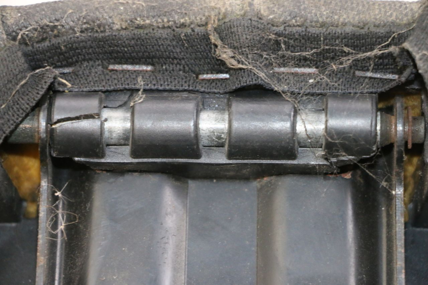 photo de SIEDZENIE PIAGGIO ZIP 2T 50 (2009 - 2019) - Szczegół części