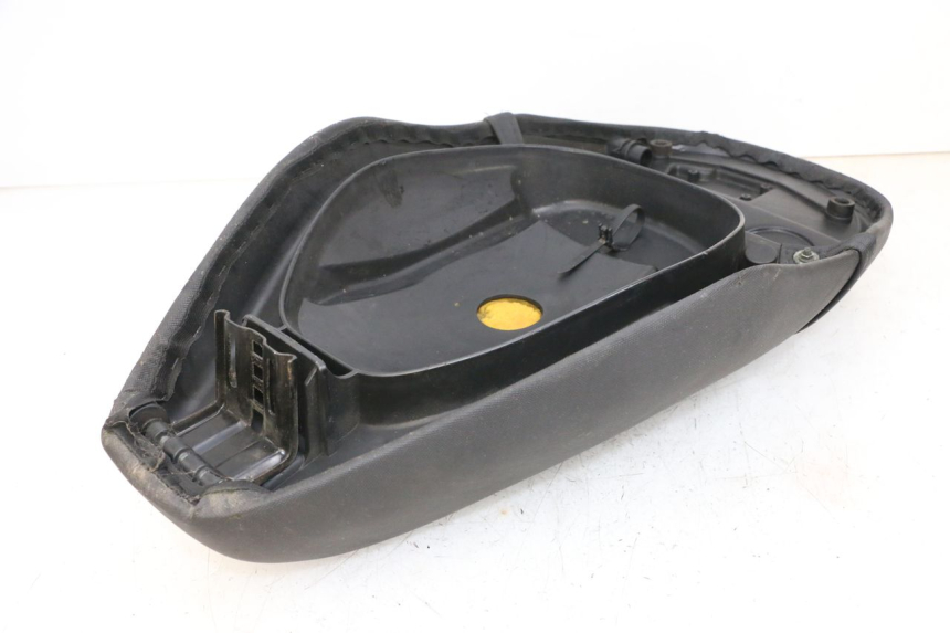 photo de SIEDZENIE PIAGGIO ZIP 2T 50 (2009 - 2019) - Zbliżenie komponentów