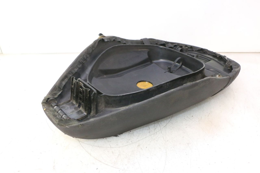 photo de SIEDZENIE PIAGGIO ZIP 2T 50 (2009 - 2019) - Zoom stanu zużycia