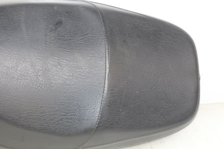 photo de SIEDZENIE UNIVERSAL BIKE ZN50QT-11B 50 (2018 - 2021) - Struktura - zbliżenie