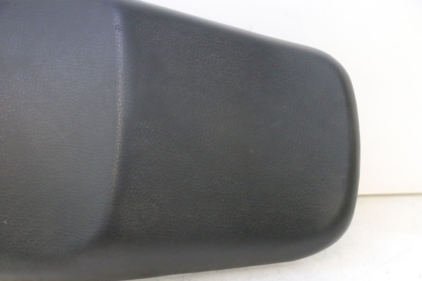 photo de SIEDZENIE KAWASAKI ZZR 600 (1995 - 2004) - Szczegół części