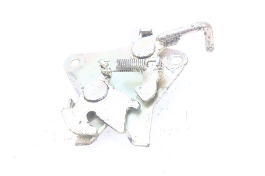 photo de ZAMEK SIEDZENIA HONDA CBR R 125 (2003 - 2006) - Widok główny