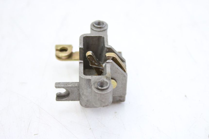 photo de ZAMEK SIEDZENIA JM MOTORS EVOLIS 4T 50 (2018 - 2022) - Zoom stanu zużycia