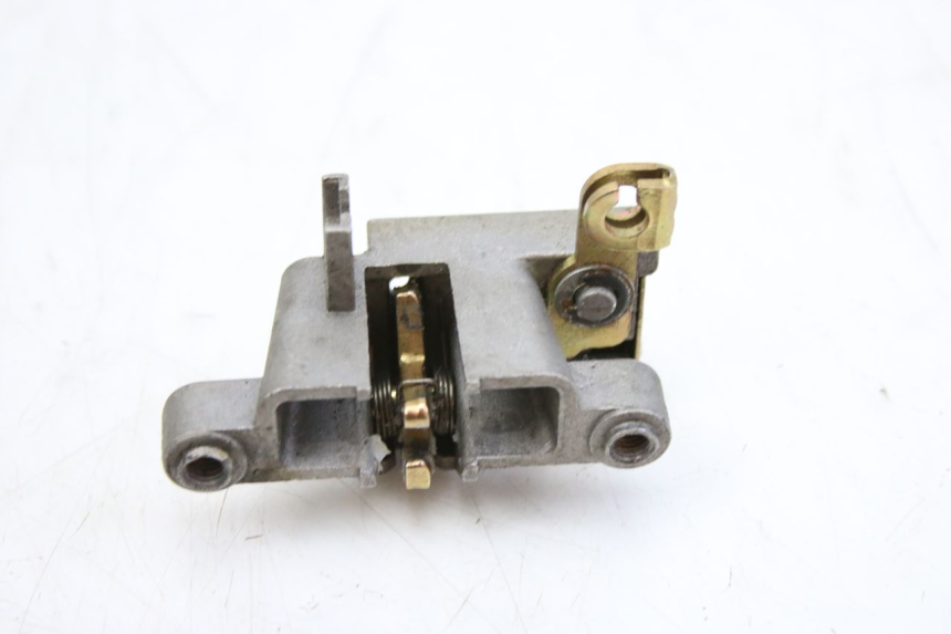 photo de ZAMEK SIEDZENIA JM MOTORS EVOLIS 4T 50 (2018 - 2022) - Inny kąt widzenia