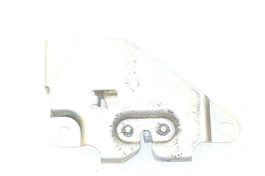 photo de ZAMEK SIEDZENIA SYM GTS EFI ABS 125 (2012 - 2016) - Zoom stanu zużycia