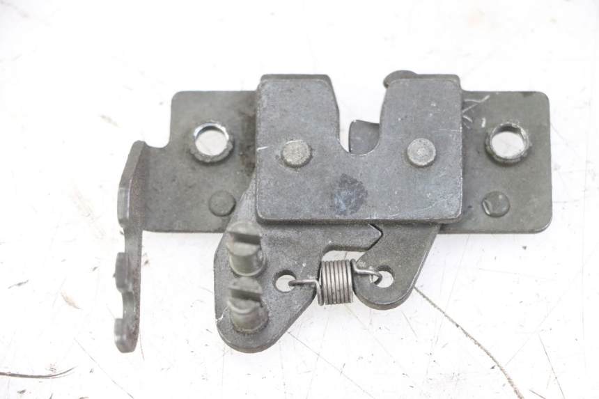 photo de  PIAGGIO MP3 LT 300 (2010 - 2016) - Szczegół części