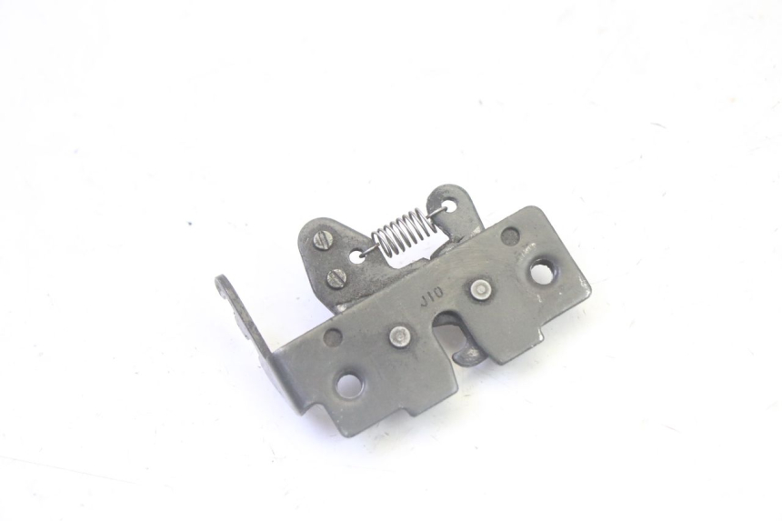 photo de ZAMEK SIEDZENIA PIAGGIO MP3 LT 300 (2010 - 2016) - Zoom stanu zużycia