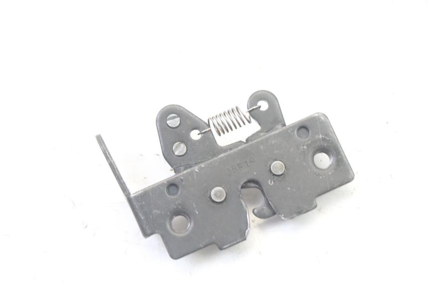 photo de ZAMEK SIEDZENIA PIAGGIO MP3 500 (2011 - 2015) - Zoom stanu zużycia