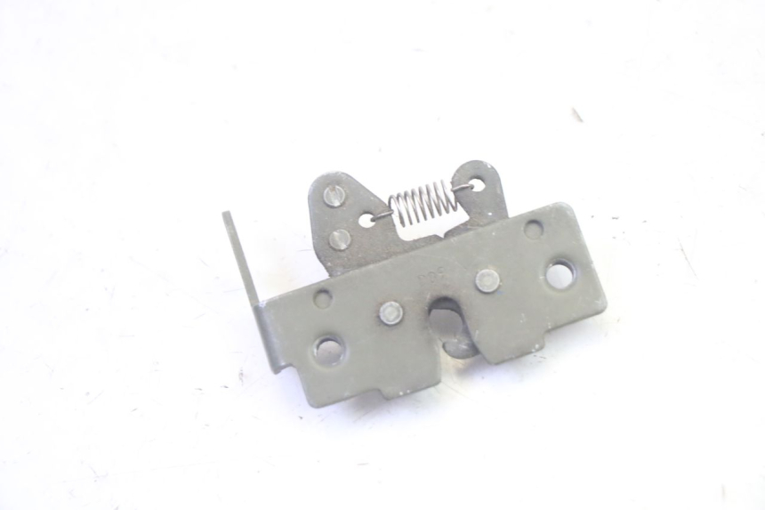 photo de  PIAGGIO MP3 RL 250 (2006 - 2010) - Zoom stanu zużycia