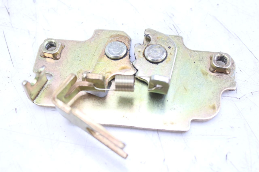 photo de ZAMEK SIEDZENIA PEUGEOT TWEET 4T 50 (2010 - 2014) - Widok główny