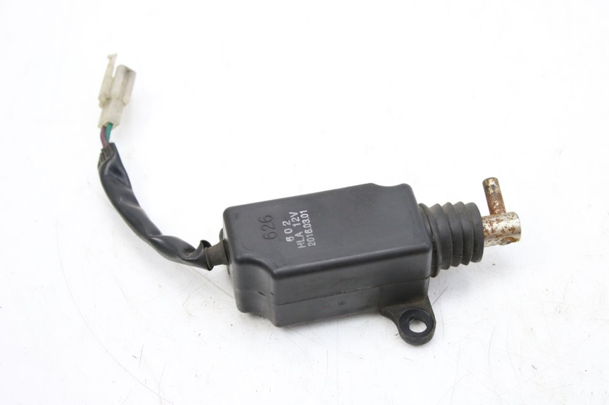 photo de ZAMEK SIEDZENIA PEUGEOT TWEET 125 (2010 - 2017) - Szczegół części