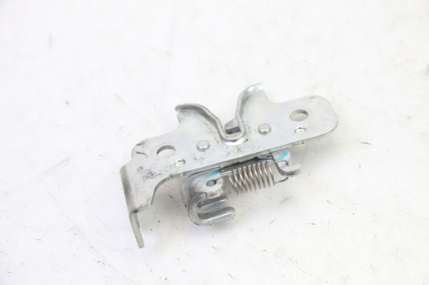 photo de  YAMAHA XMAX X-MAX 125 (2021 - 2025) - Inny kąt widzenia