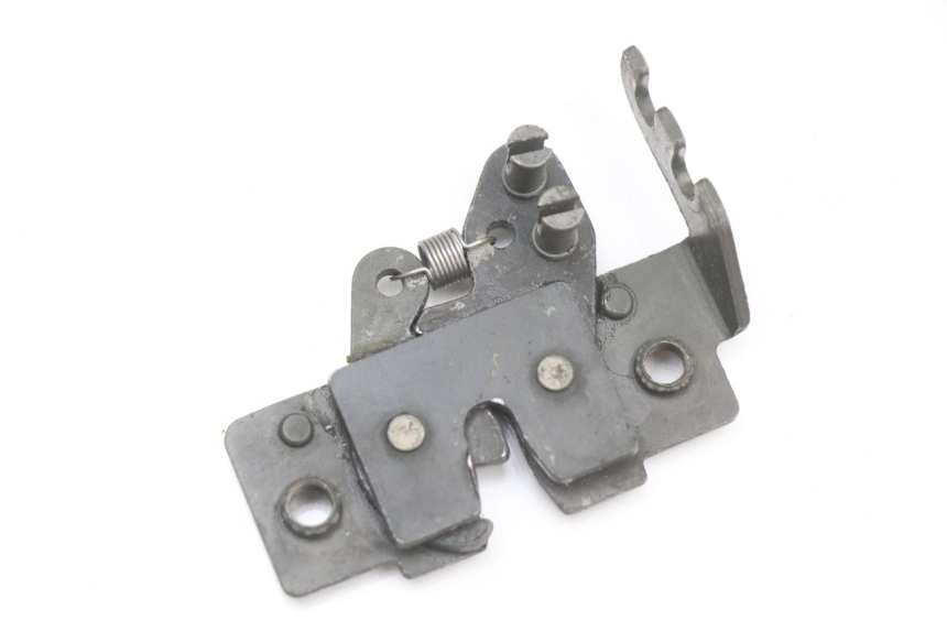 photo de ZAMEK SIEDZENIA PIAGGIO X10 125 (2012 - 2017) - Widok główny