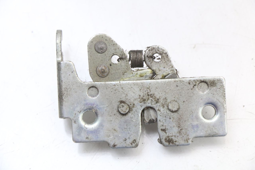 photo de ZAMEK SIEDZENIA PIAGGIO XEVO - X EVO 125 (2007 - 2017) - Szczegół części