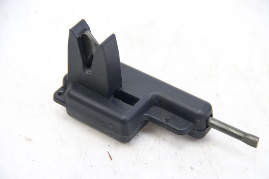 photo de ZAMEK SIEDZENIA PIAGGIO ZIP 4T 50 (2018 - 2020) - Inny kąt widzenia