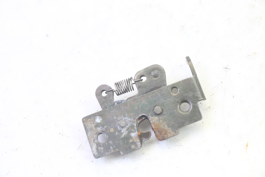 photo de Zamek siedzenia ADIVA AD3 300 (2014 - 2020) - Inny kąt widzenia