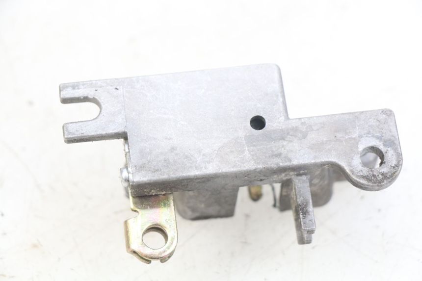 photo de Zamek siedzenia KYMCO AGILITY 16+ 4T 50 (2018 - 2023) - Zoom stanu zużycia