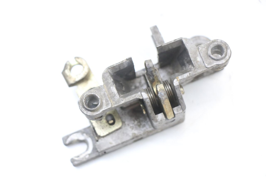 photo de ZAMEK SIEDZENIA KYMCO AGILITY 4T 50 (2005 - 2018) - Zoom stanu zużycia