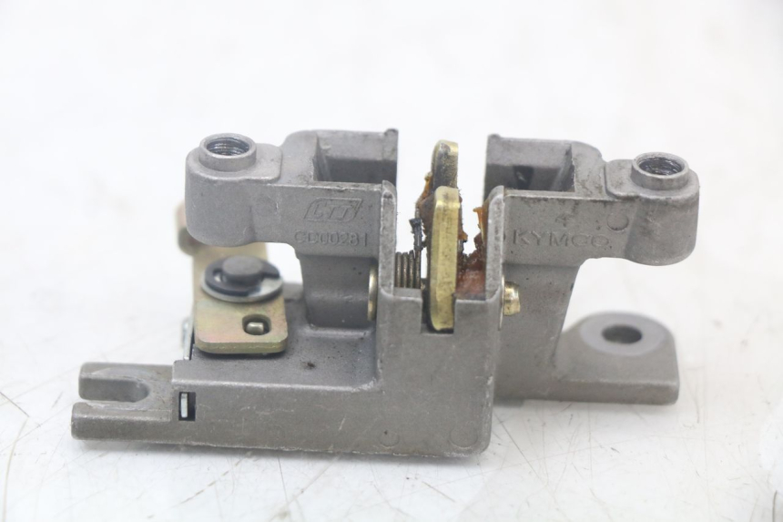 photo de ZAMEK SIEDZENIA KYMCO AGILITY 4T 50 (2018 - 2022) - Widok główny