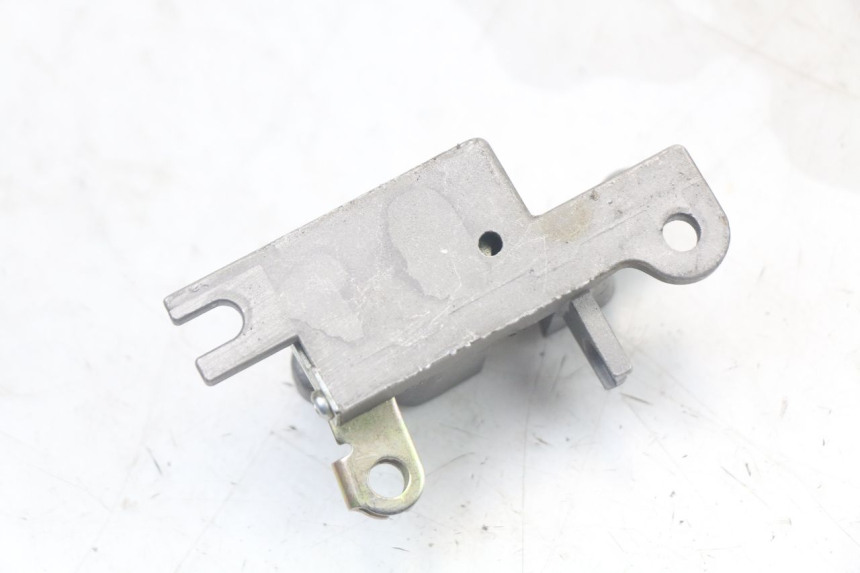 photo de ZAMEK SIEDZENIA KYMCO AGILITY 4T 50 (2018 - 2022) - Inny kąt widzenia