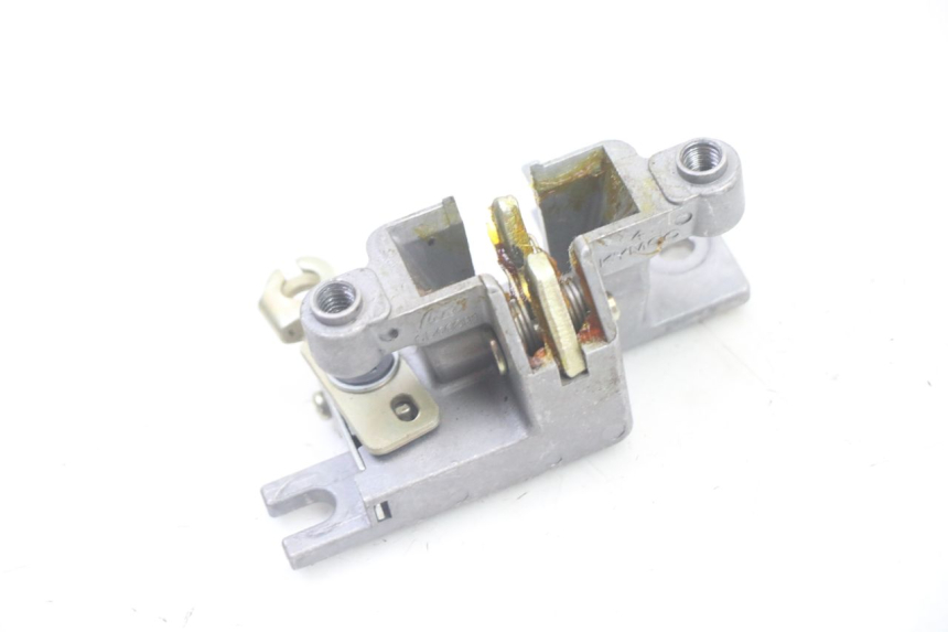 photo de ZAMEK SIEDZENIA KYMCO AGILITY 4T 50 (2005 - 2018) - Zoom stanu zużycia