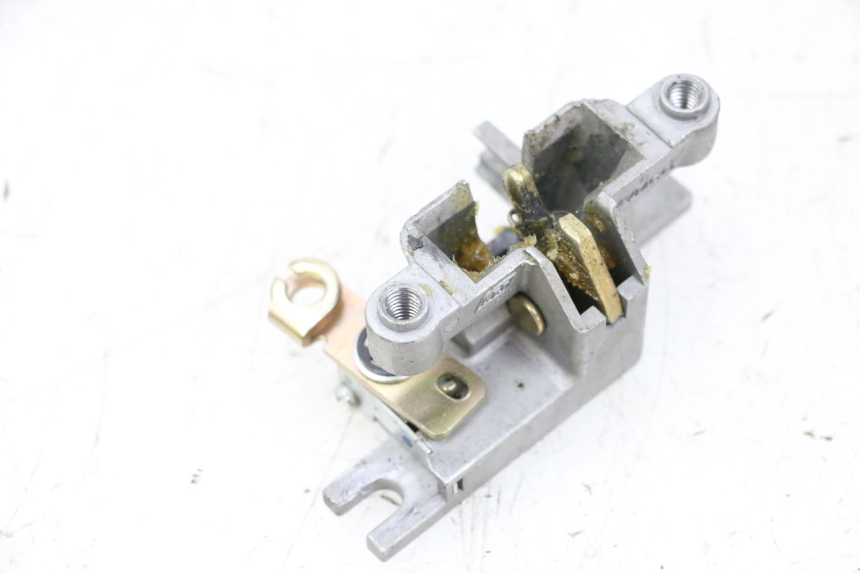 photo de ZAMEK SIEDZENIA KYMCO AGILITY 4T 50 (2018 - 2022) - Inny kąt widzenia