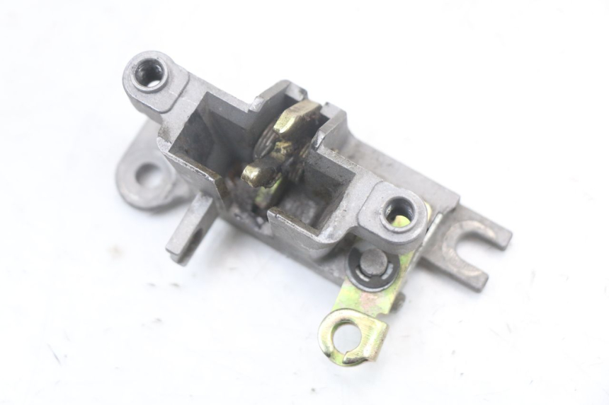 photo de ZAMEK SIEDZENIA KYMCO AGILITY FR 2T 50 (2012 - 2017) - Zoom stanu zużycia