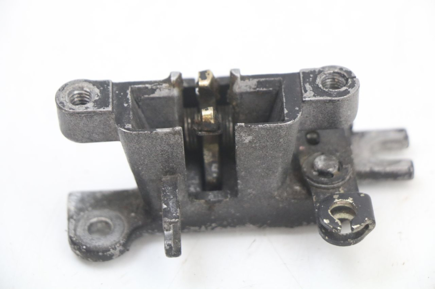 photo de ZAMEK SIEDZENIA KYMCO AGILITY PREMIUM 50 (2007 - 2010) - Szczegół części