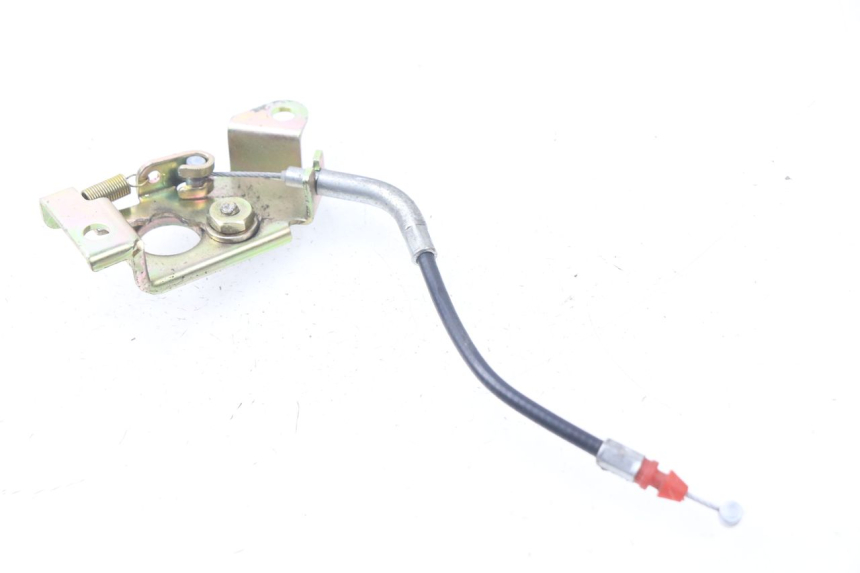 photo de ZAMEK SIEDZENIA HYOSUNG AQUILA GV 125 (2009 - 2016) - Zoom stanu zużycia