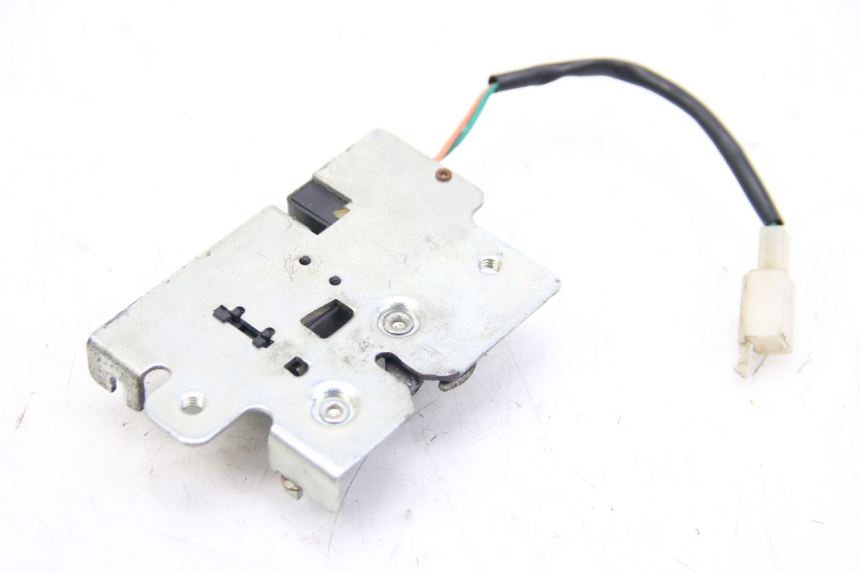 photo de ZAMEK SIEDZENIA ECCITY ARTELEC 670 1 (2013 - 2017) - Zoom stanu zużycia