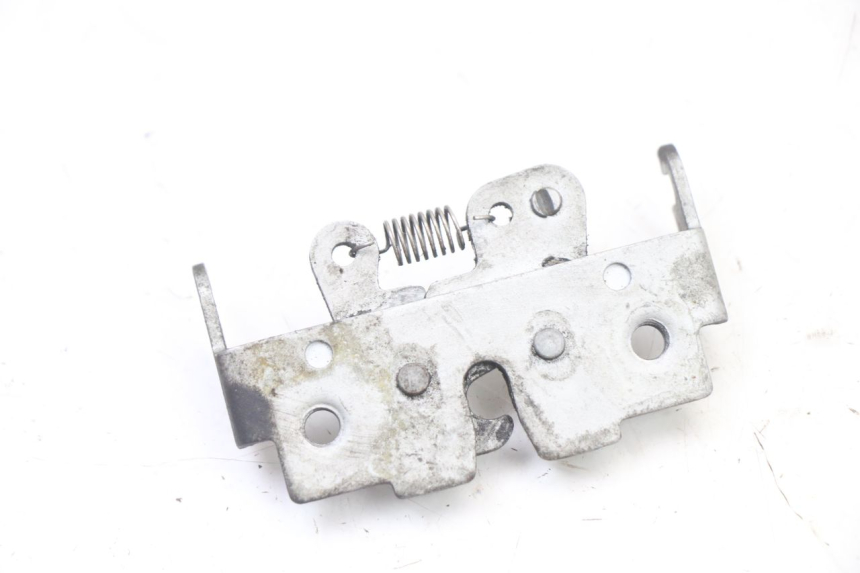 photo de ZAMEK SIEDZENIA BMW C1 125 (2000 - 2003) - Zoom stanu zużycia