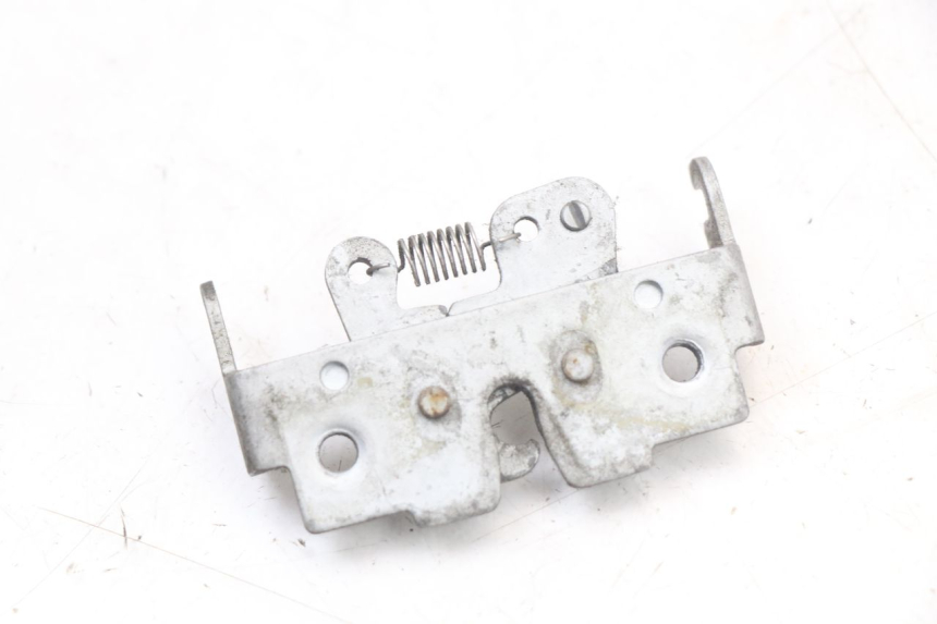 photo de ZAMEK SIEDZENIA BMW C1 125 (2000 - 2003) - Zoom stanu zużycia