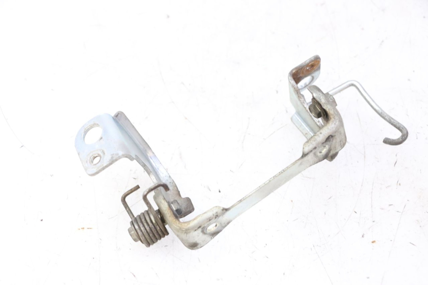 photo de Zamek siedzenia HONDA CBR RR FIREBLADE 900 (1992 - 1994) - Zoom stanu zużycia